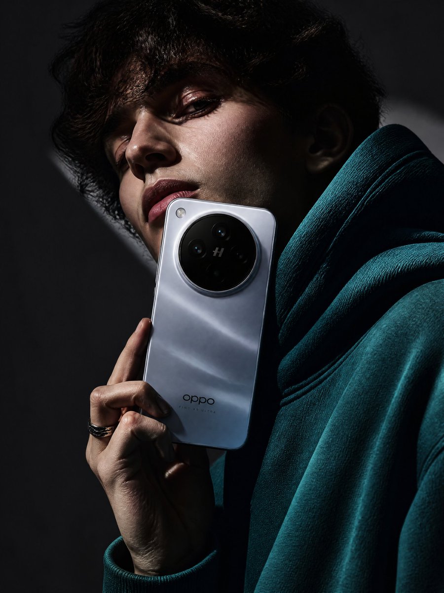 Luxury Smartphone Campaign